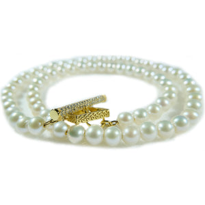 Signature Pearl Necklace